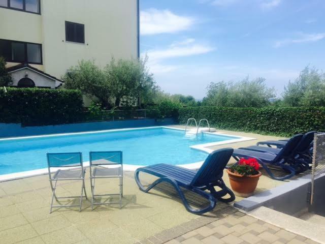 Apartment Mirella Umag Exterior foto